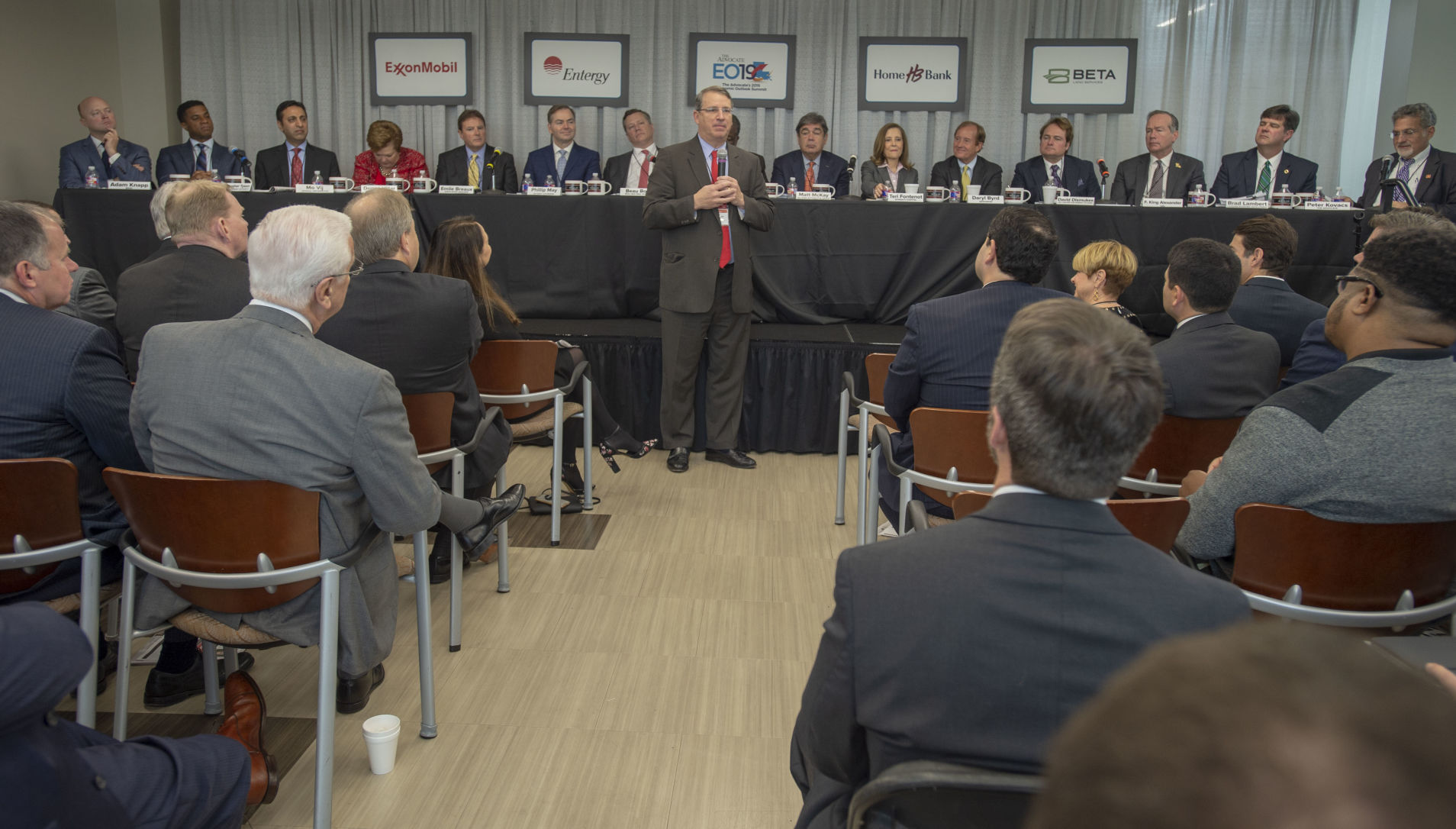 2019_Economic_Outlook_summitt_048